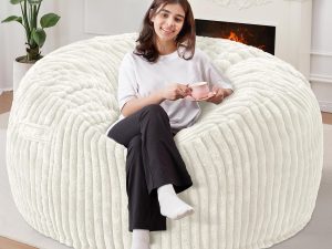 Our Verdict: Homguava 5FT White Memory Foam Bean Bag